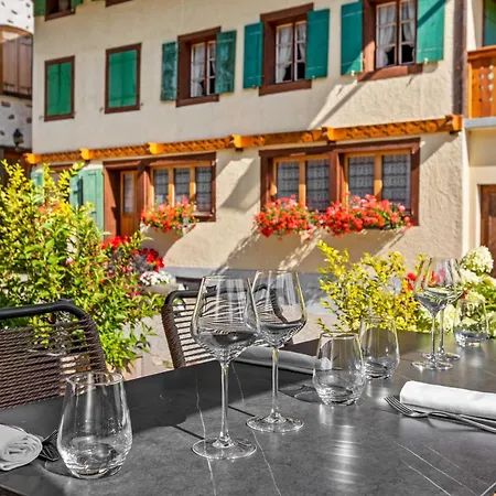 L'auberge De L'ours Hotel